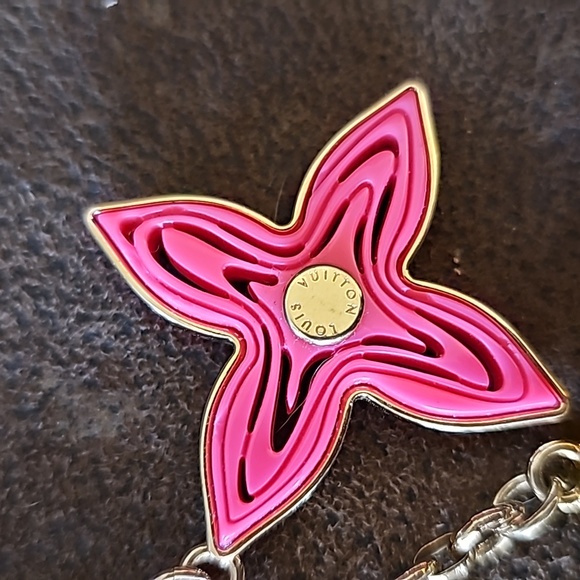 Authentic Louis Vuitton Pink and Yellow Resin Monogram Flower Bag Charm - Picture 5 of 6